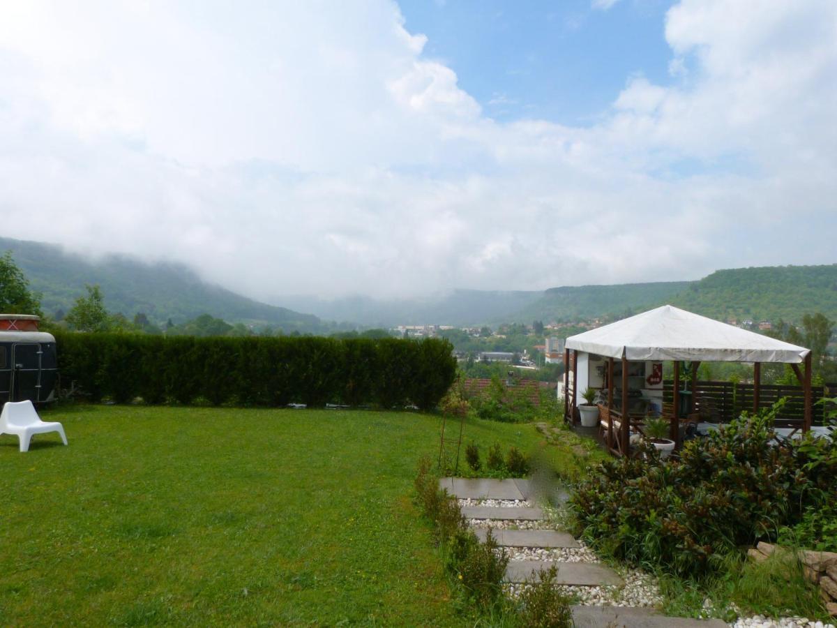 B&B Les Hauts D'Ornans Bagian luar foto