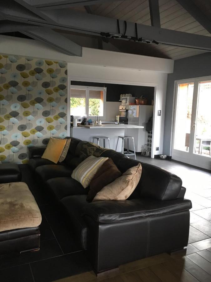 B&B Les Hauts D'Ornans Bagian luar foto