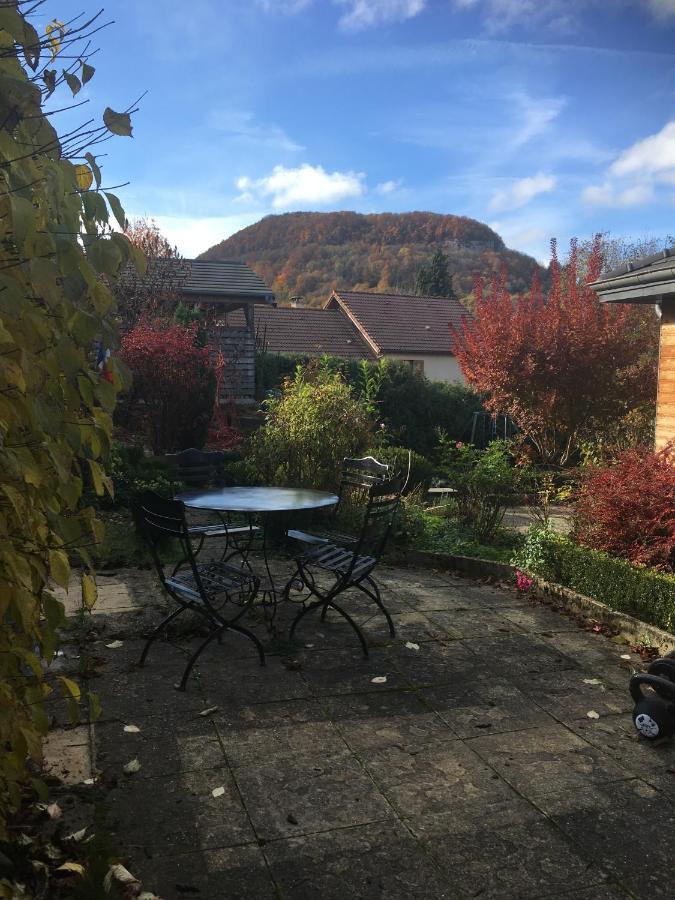 B&B Les Hauts D'Ornans Bagian luar foto