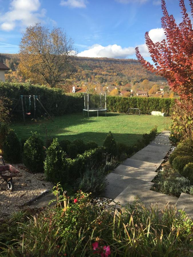 B&B Les Hauts D'Ornans Bagian luar foto